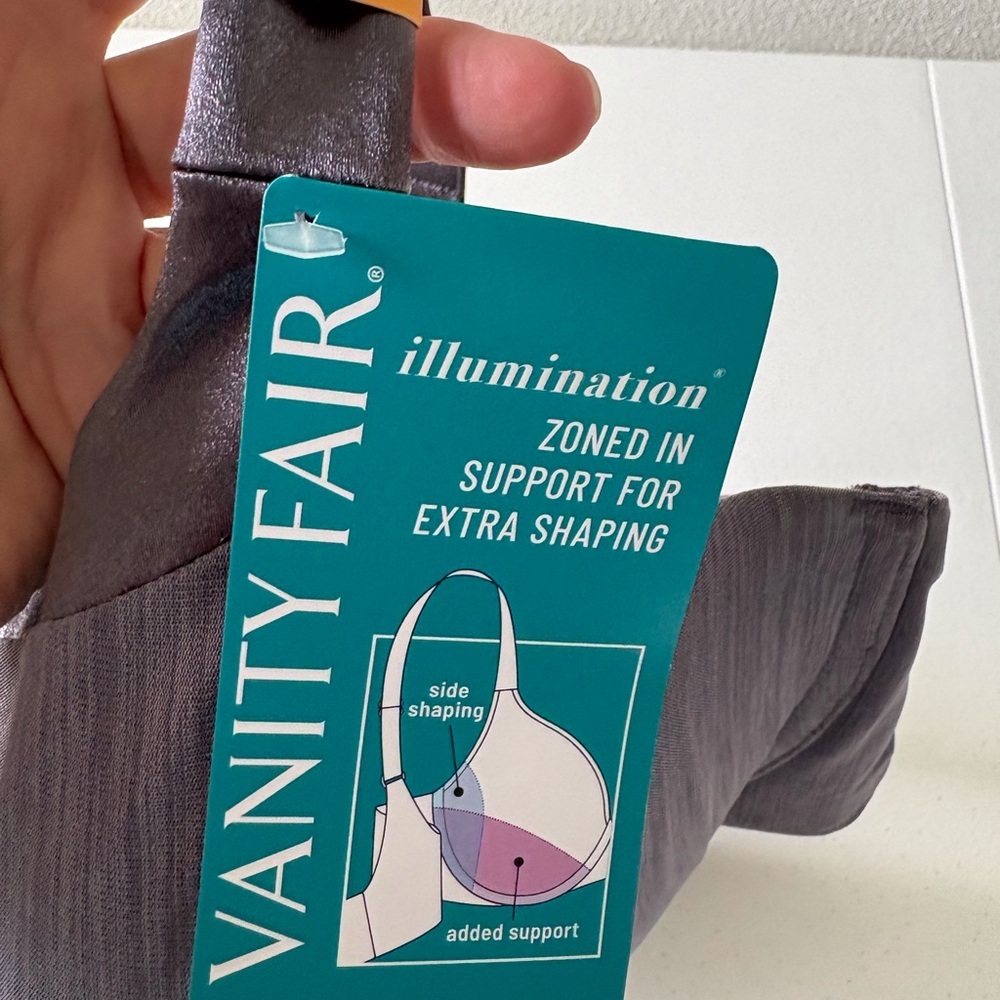 Vanity Fair Illumination Size Bra 40DD Violet Underwire Adjustable Straps NWT - Picture 9 of 9